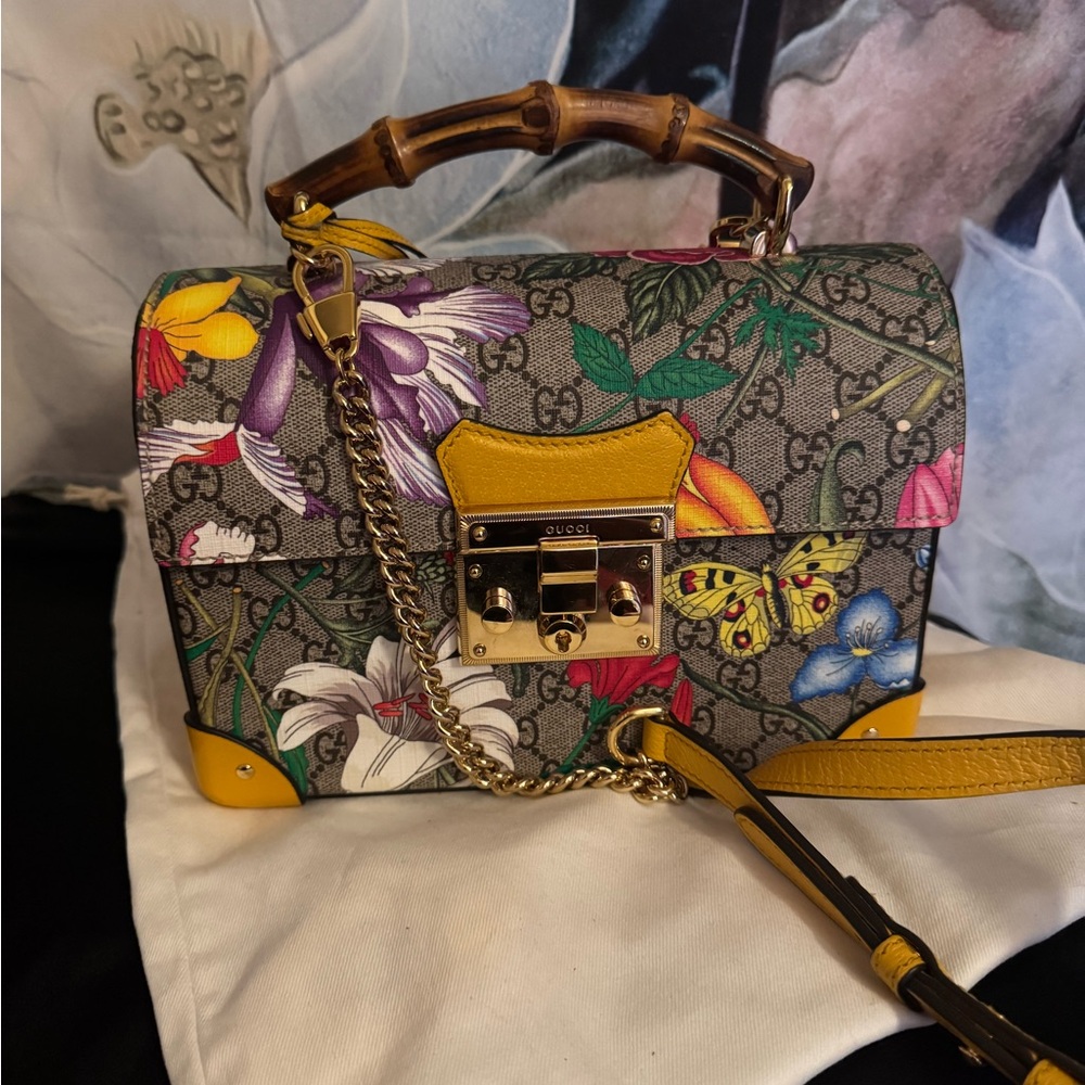 Gucci Gray Floral Crossbody Bag with Yellow Accents.. runway collection